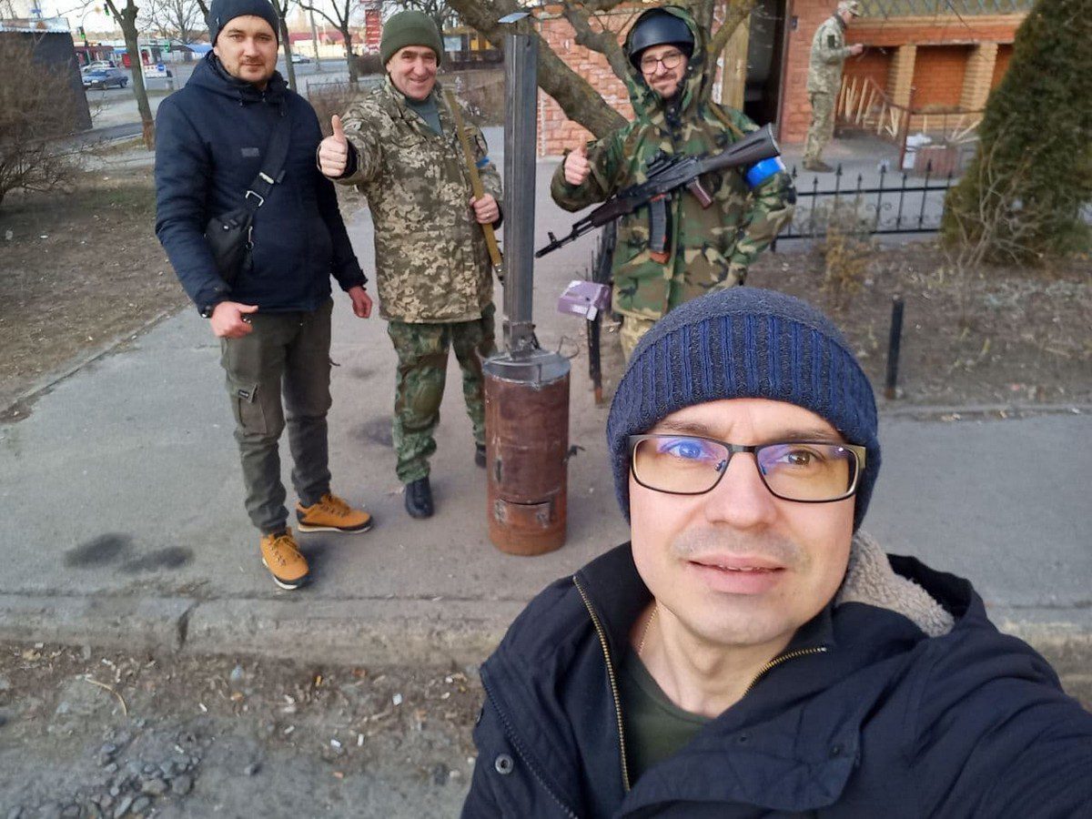 Сьогодні наші волонтери разом із Деснянським гумонітарним