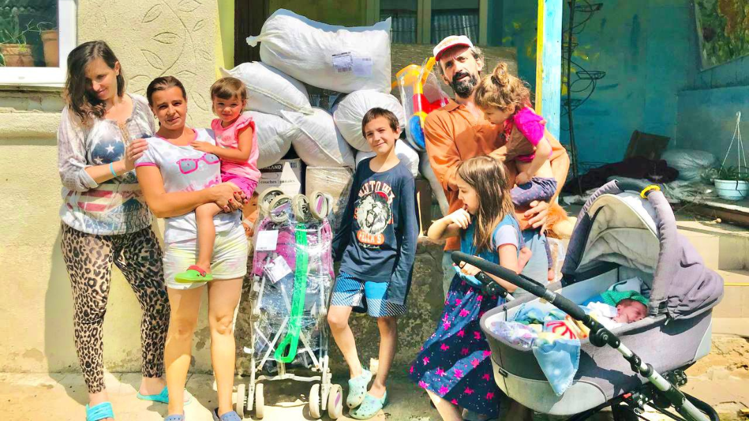 Aide à la famille de l'artiste