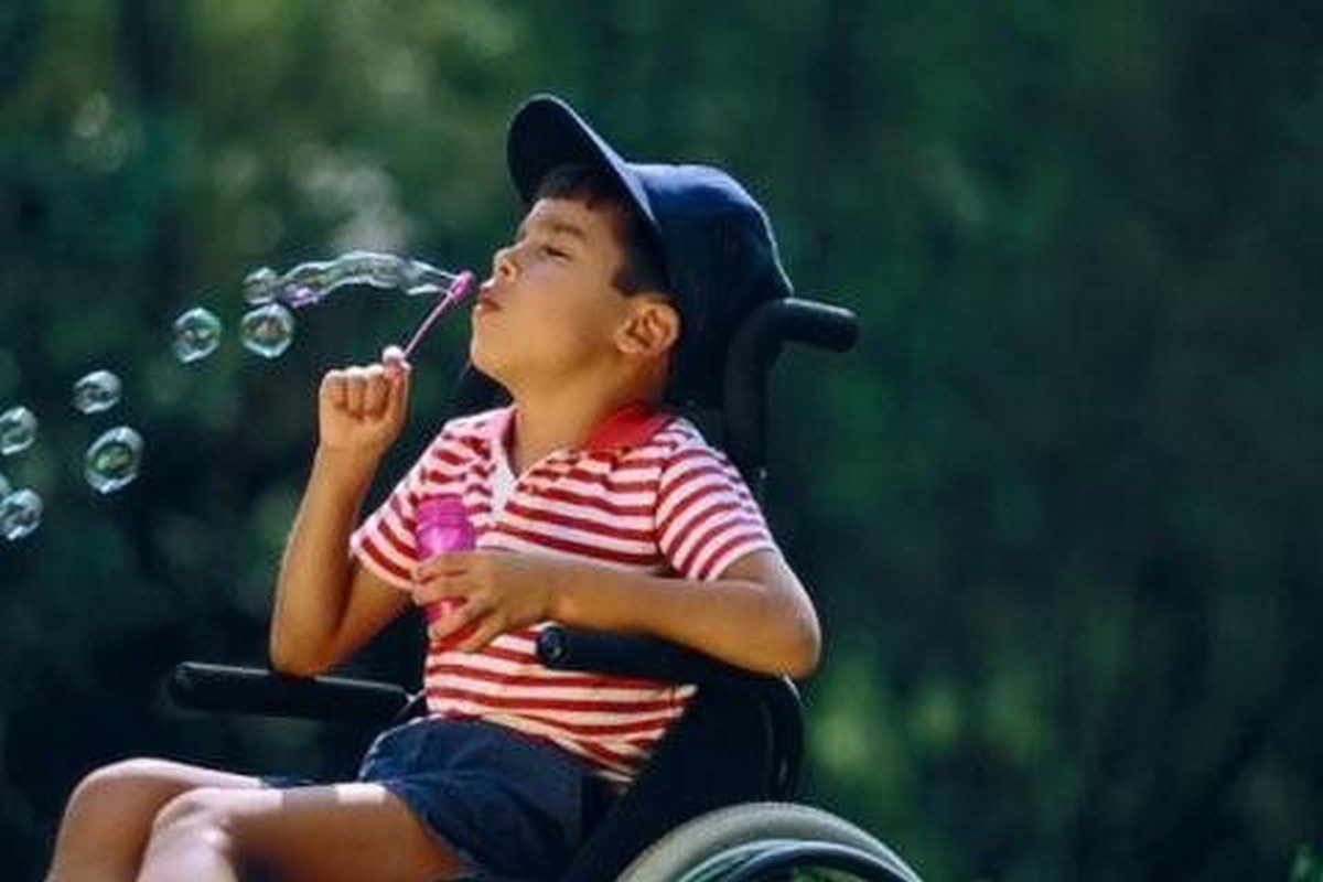 The event was held for people with special physical and psychological disabilities.