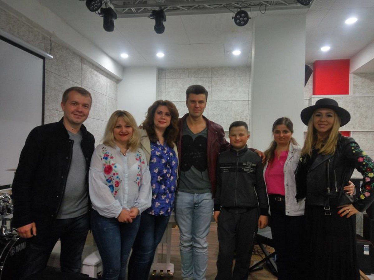 Preparing for the charity event "You are special on this planet"