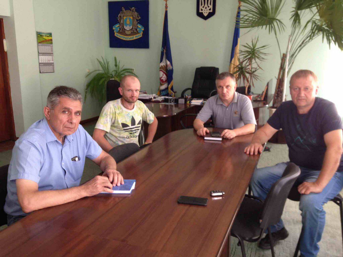 Lors d'un voyage de travail, ils ont visité le conseil du district de Zvenigorod de la région de Tcherkassy.
