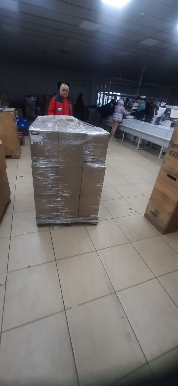 Nova Poshta Humanitarian — don de nourriture pour bébé